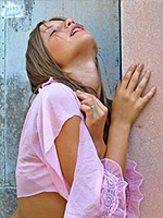 click here to see preteen model image