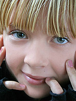 click here to see preteen model image