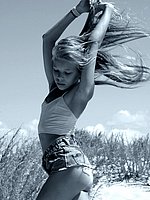 click here to see preteen model image